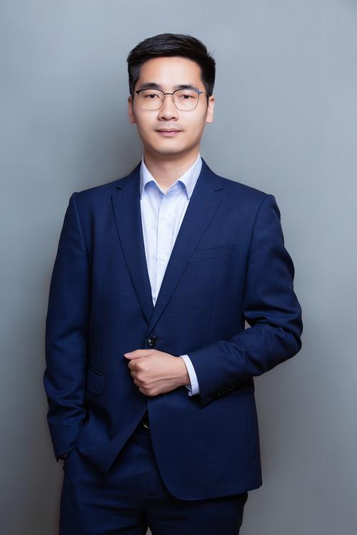周三英 设计总监